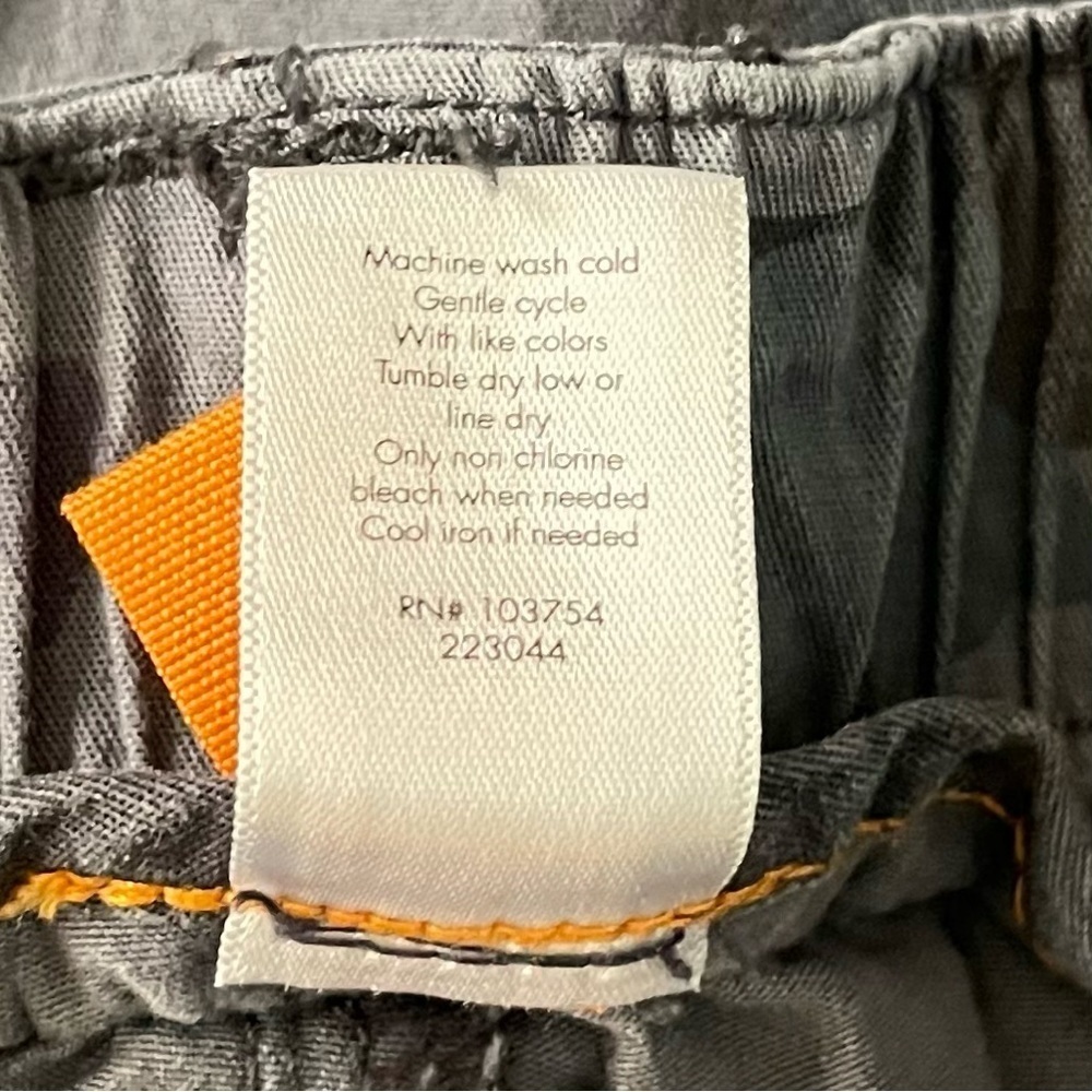 Lucy floral camo shorts sz large - Picture 7 of 10